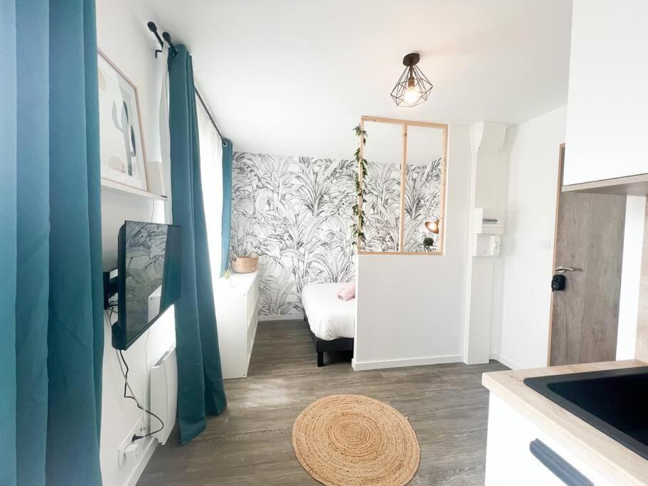 Suite Le Studio Litchi Baigne De Lumieres & Proche Des Plages Сен-Назер Экстерьер фото